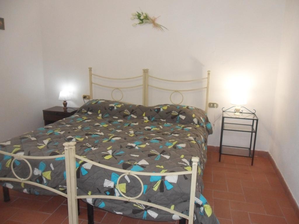 Apartamento La Civetta Torrita di Siena Habitación foto